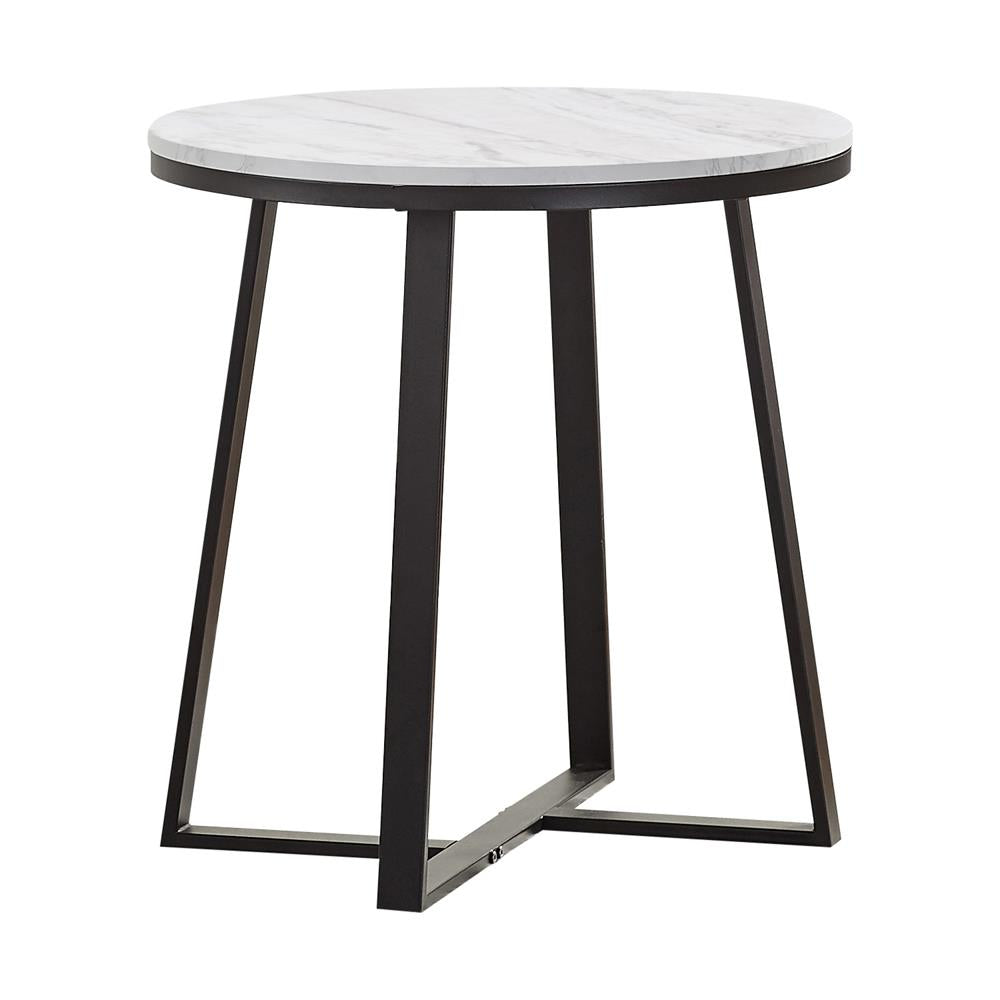 Hugo - END TABLE