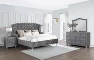 Deanna 4-piece Eastern King Bedroom Set
  Grey