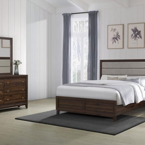 Welsley 4-piece Queen Bedroom Set Walnut