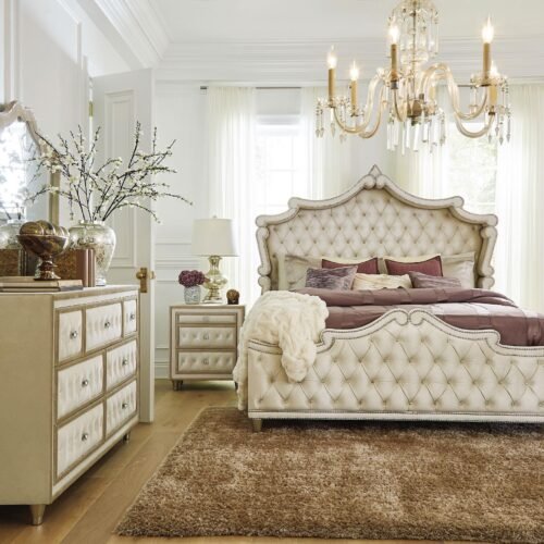 Antonella 4-piece Eastern King Bedroom Set Ivory